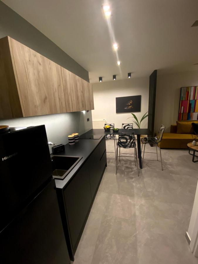 شقة Vyron 1 Elegance نيا ميشانيونا المظهر الخارجي الصورة